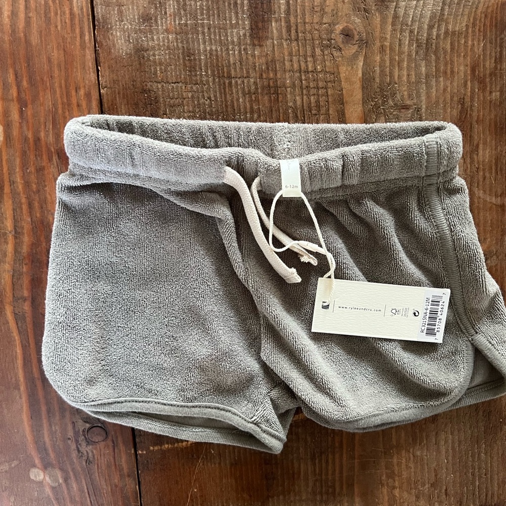 NWT Rylee + Cru terry shorts | 6-12 months